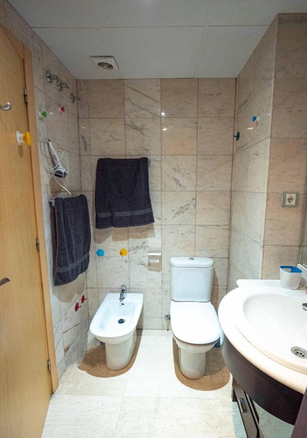 Two Bedroom Stylish Studio, 5 Minutes Walk From The Appartement Lloret de Mar
